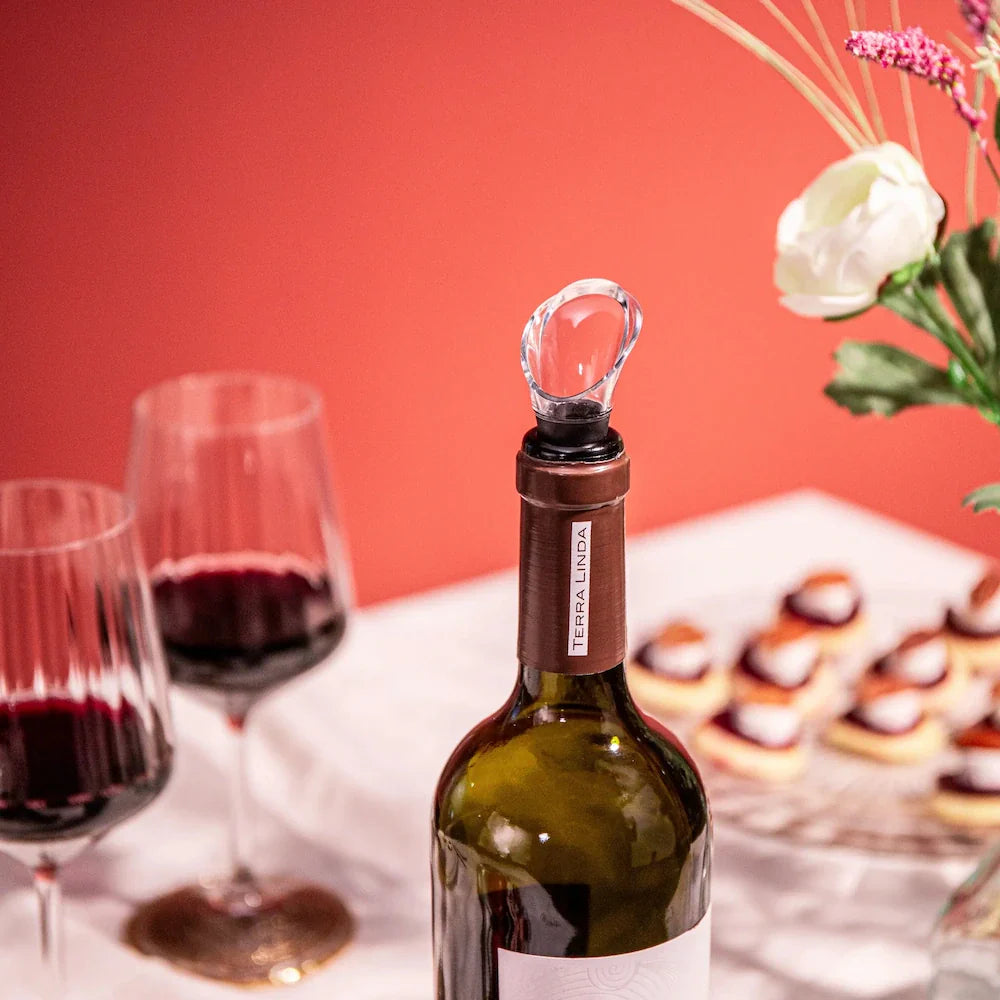 Vacu Vin Wine Server Set of 2 Red Dot Wine